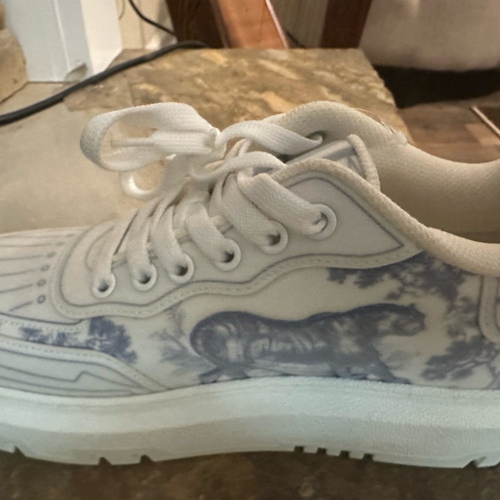 Women’s Dior Addict shoes - Picture 8 of 10